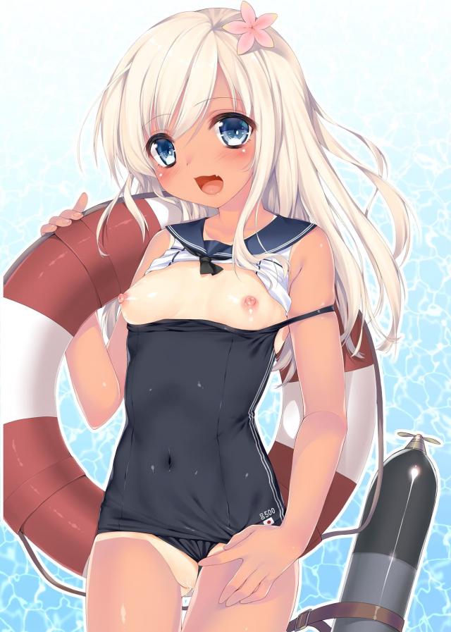 巨乳メガネっ娘と貧乳褐色娘とスク水3P <> 022