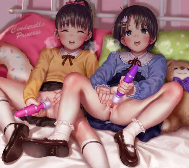 [ギリモザ]つるぺたJSロリアイドルがいろんなコスでパコパコぶっかけ撮影会 <> 009