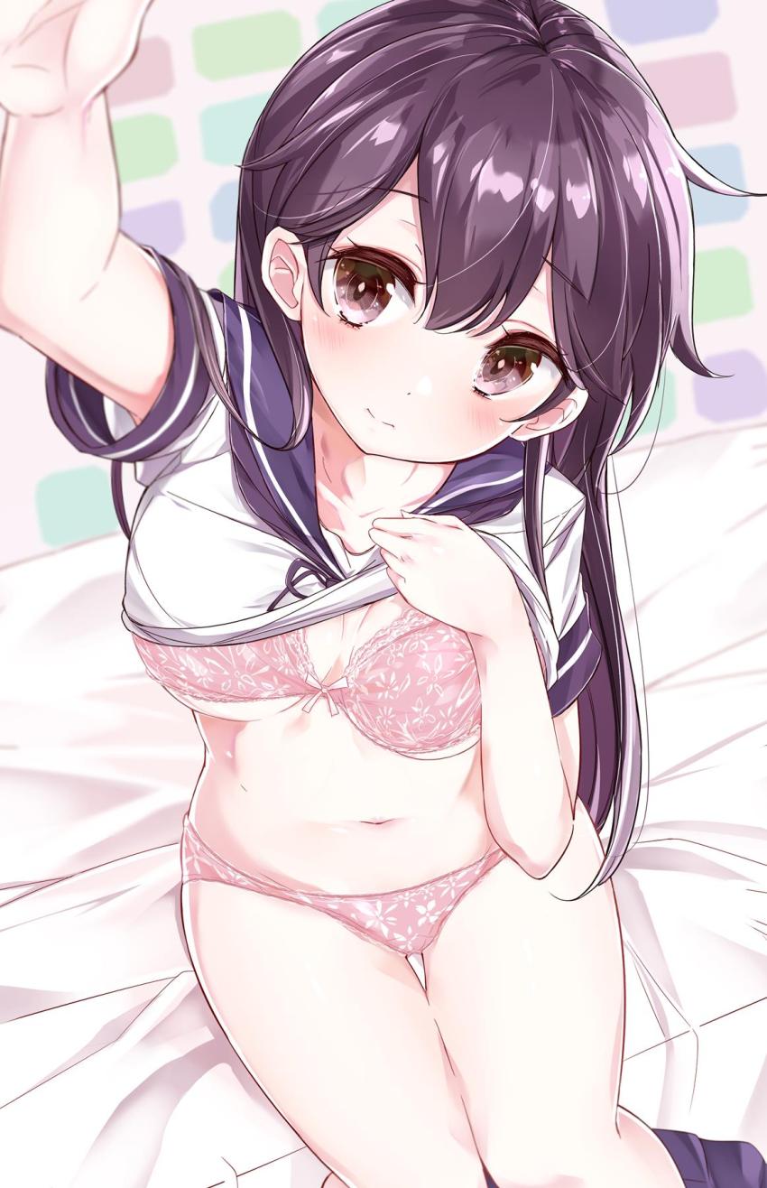 ある日、提督が執務室に戻るとそこはキャバクラになっていた。 <> 020