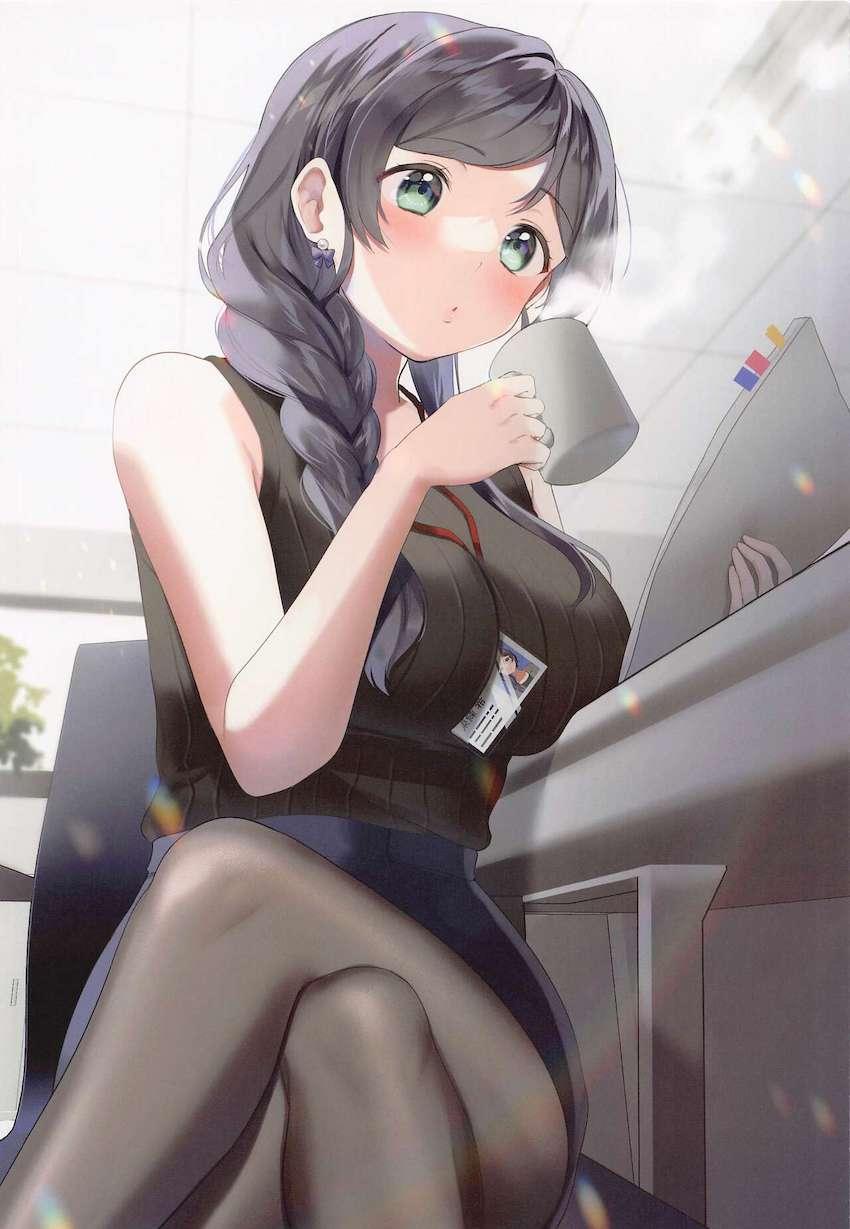 優しくて美人な先輩OLお姉さんと会社のトイレで中出しセックス！ <> 004